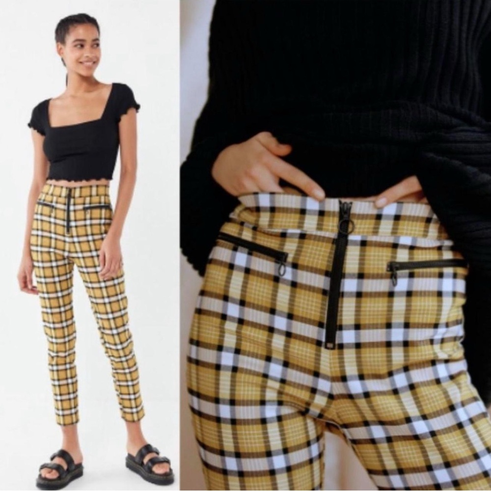 Urban Outfitters NWT High Rise Plaid Ankle Pants with Circle Zipper Pulls